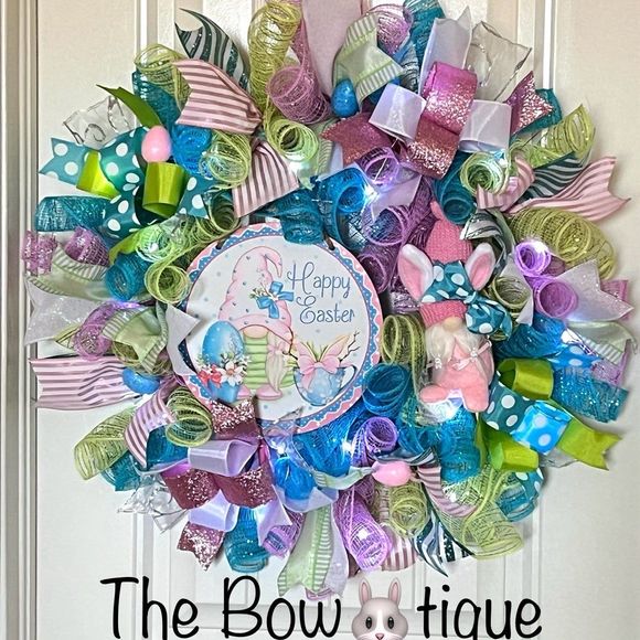 Handmade Easter Girl Bunny Gnome Prelit Ribbon Wreath 22 in LED W8 - Picture 1 of 10